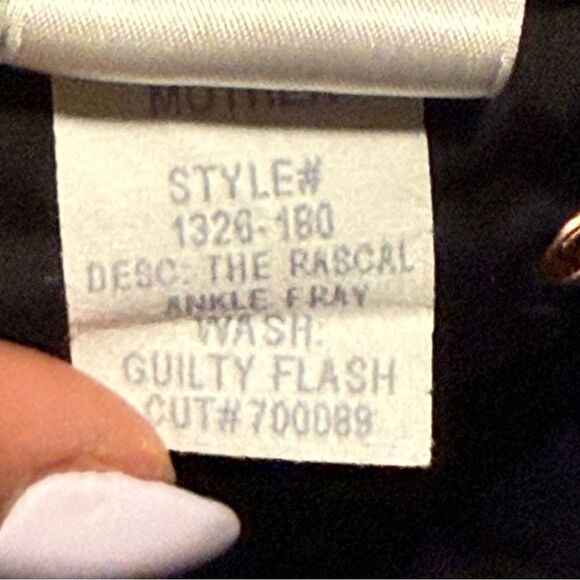 MOTHER High Waisted Looker Ankle Fray Jeans in Guilty Flash Wash Gold- Size 26 - Picture 8 of 9